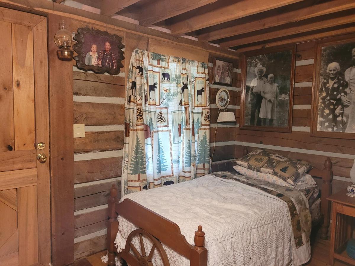 Mountain Memories Cabin Rental Booneville Kültér fotó